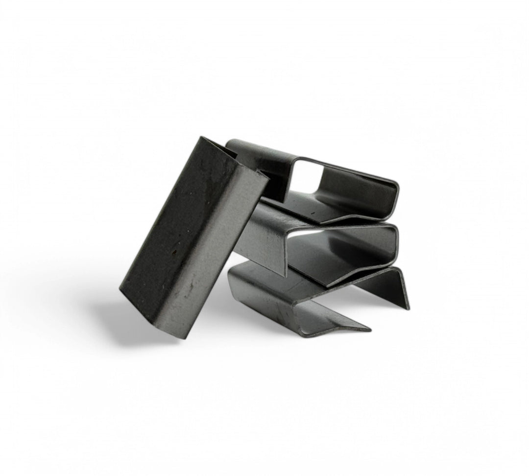 Metal seals open 19mm shown in silver finish for general purpose pallet strapping and bundling