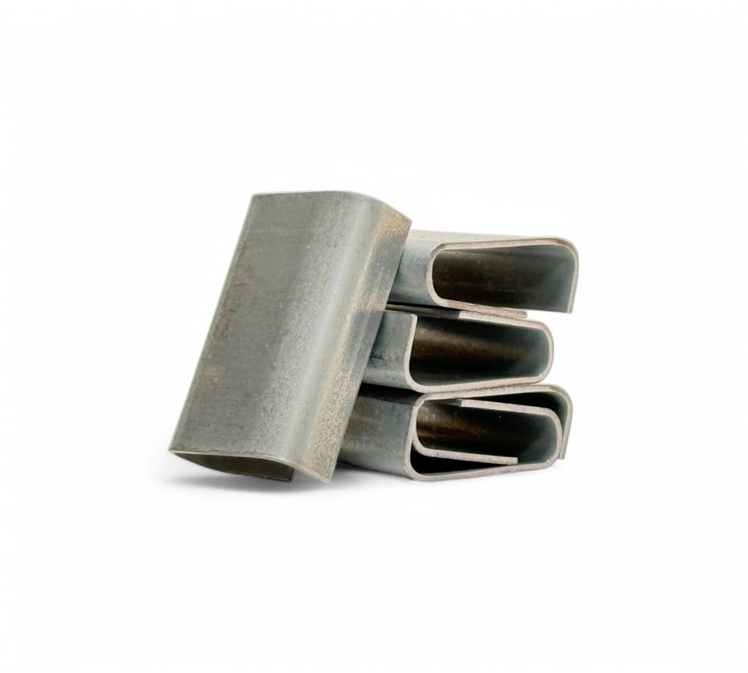 Metal seals open 19mm heavy duty displayed in bulk box for use with strapping tools in securing poly or PET strap