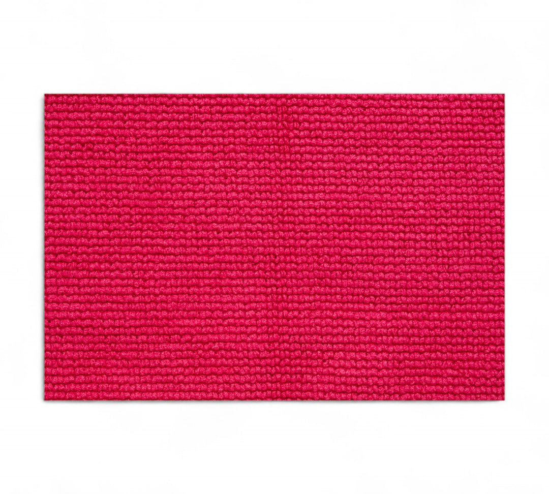 Wypall 83980 microfibre cloth red 40cm x 40cm shown in six-pack for janitorial or food prep environments