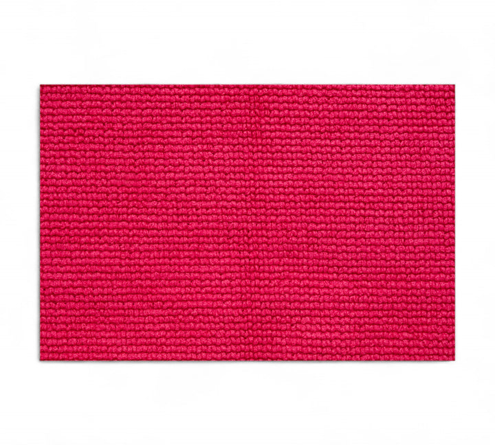 Wypall 83980 microfibre cloth red 40cm x 40cm shown in six-pack for janitorial or food prep environments
