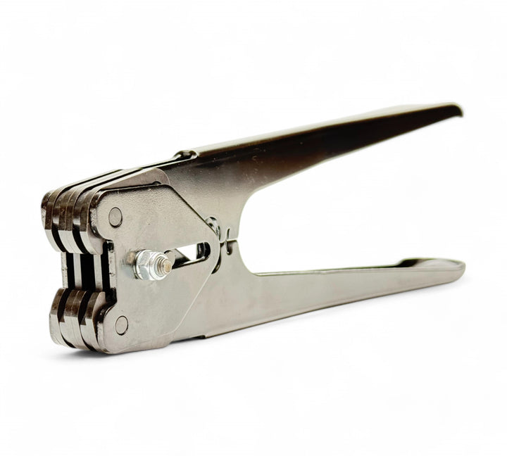 TS19 steel strap sealer 19mm displayed for closing steel strapping with durability and strength